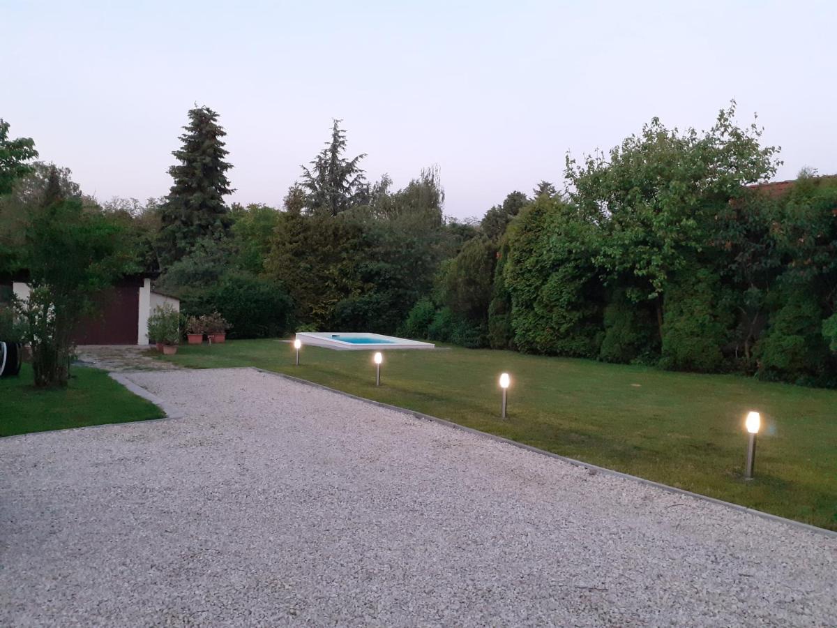 Margareta Apartman - Balatonlelle Buitenkant foto