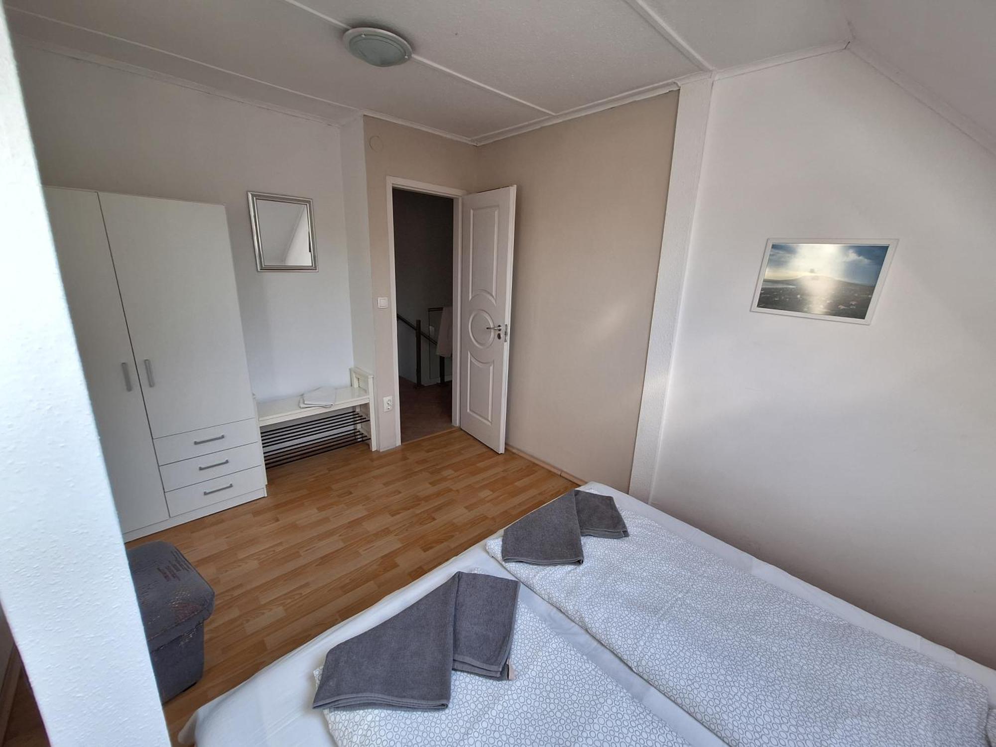 Margareta Apartman - Balatonlelle Buitenkant foto